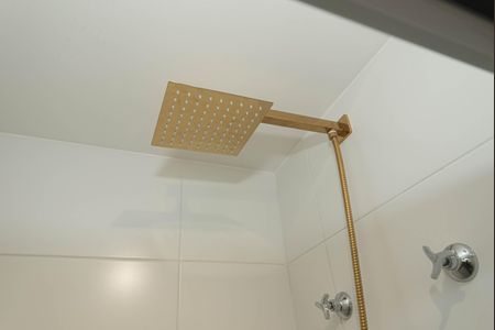 Studio para alugar com 30m², 1 quarto e sem vaga Studio para alugar com 30m², 1 quarto e sem vagaBanheiro