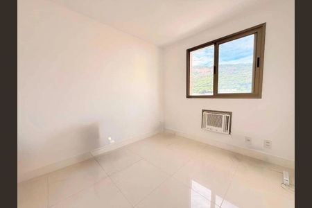 Apartamento à venda com 90m², 3 quartos e 1 vaga