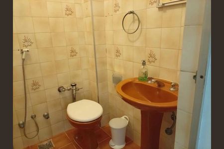 Apartamento à venda com 70m², 2 quartos e sem vaga