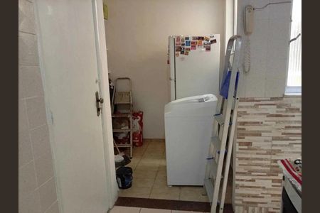 Apartamento à venda com 70m², 2 quartos e sem vaga