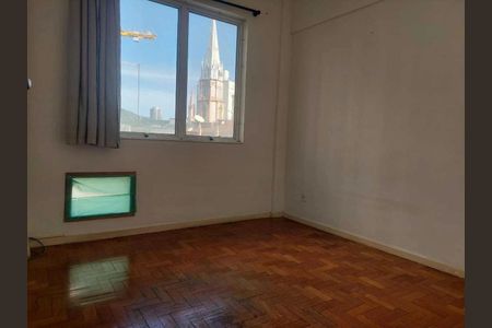 Apartamento à venda com 80m², 2 quartos e sem vaga