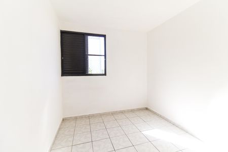 Apartamento à venda com 78m², 3 quartos e 1 vagaQuarto 2