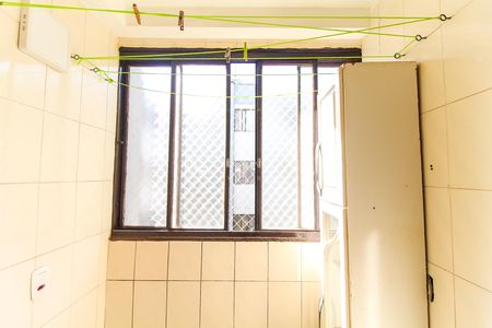 Apartamento à venda com 78m², 3 quartos e 1 vagaÁrea de Serviço