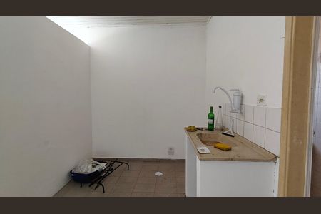 Casa para alugar com 1 quarto, 30m² em Vila Pereira Cerca, São Paulo