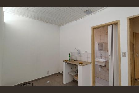 Casa para alugar com 1 quarto, 30m² em Vila Pereira Cerca, São Paulo