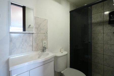 Apartamento para alugar com 45m², 2 quartos e 1 vaga Apartamento para alugar com 45m², 2 quartos e 1 vagaBanheiro