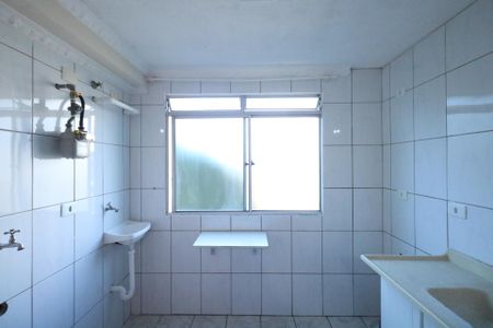 Apartamento para alugar com 45m², 2 quartos e 1 vaga Apartamento para alugar com 45m², 2 quartos e 1 vagaCozinha e Área de Serviço
