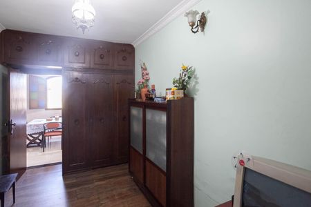 Casa à venda com 303m², 4 quartos e 6 vagasQuarto 3