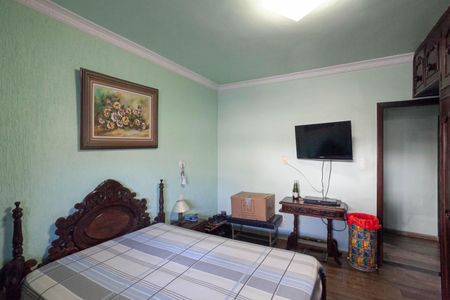 Casa à venda com 303m², 4 quartos e 6 vagasQuarto 1