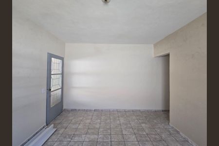 Sala  de casa para alugar com 2 quartos, 75m² em Jardim Adriana, Guarulhos