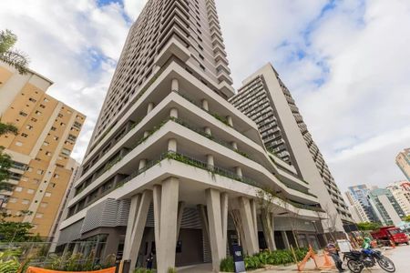 Apartamento à venda com 42m², 1 quarto e sem vaga Apartamento à venda com 42m², 1 quarto e sem vagaFachada