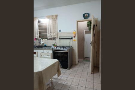 Casa à venda com 125m², 2 quartos e 2 vagas Casa à venda com 125m², 2 quartos e 2 vagasCozinha