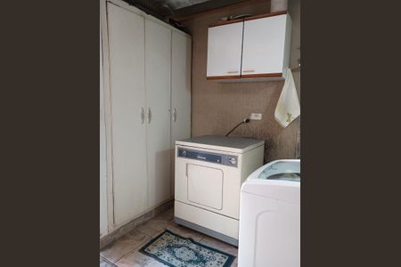 Casa à venda com 125m², 2 quartos e 2 vagas Casa à venda com 125m², 2 quartos e 2 vagasÁrea de Serviço
