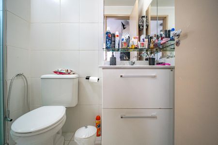 Apartamento à venda com 73m², 3 quartos e 2 vagasBanheiro da Suíte