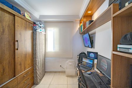 Apartamento à venda com 73m², 3 quartos e 2 vagasQuarto 1