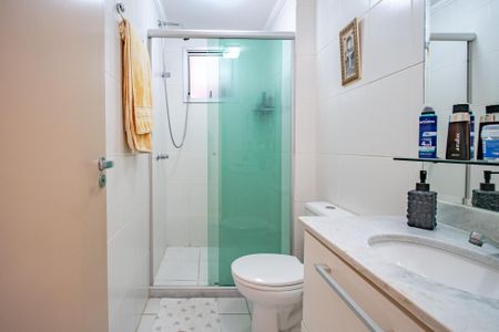 Apartamento à venda com 73m², 3 quartos e 2 vagasBanheiro