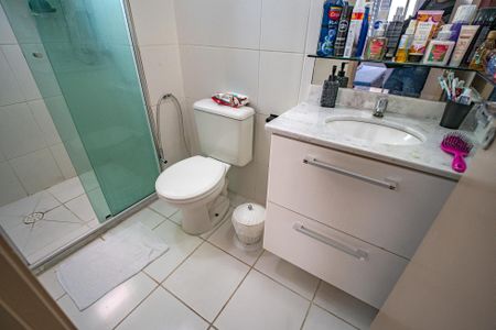 Apartamento à venda com 73m², 3 quartos e 2 vagasBanheiro