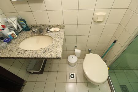 Apartamento à venda com 145m², 4 quartos e 2 vagasBanheiro da Suíte 2