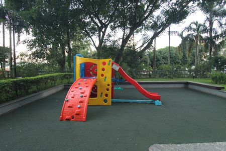 Apartamento à venda com 145m², 4 quartos e 2 vagasÁrea comum - Playground