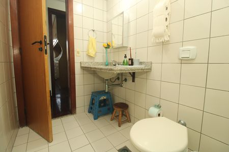 Apartamento à venda com 145m², 4 quartos e 2 vagasBanheiro Social