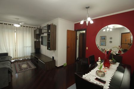 Apartamento à venda com 145m², 4 quartos e 2 vagasSala