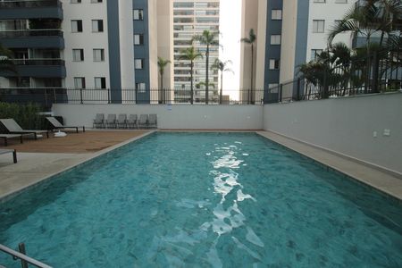 Apartamento à venda com 145m², 4 quartos e 2 vagasÁrea comum - Piscina