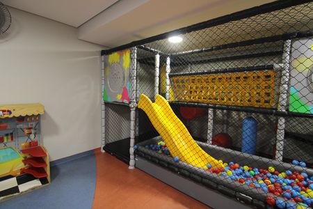 Apartamento à venda com 145m², 4 quartos e 2 vagasBrinquedoteca
