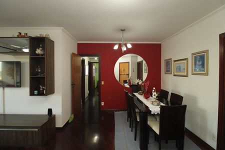 Apartamento à venda com 145m², 4 quartos e 2 vagasSala