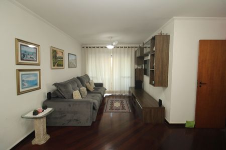 Apartamento à venda com 145m², 4 quartos e 2 vagasSala