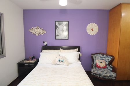 Apartamento à venda com 145m², 4 quartos e 2 vagasSuíte 1