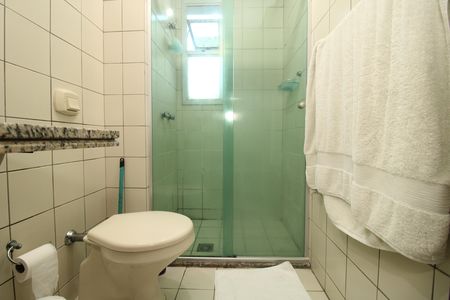 Apartamento à venda com 145m², 4 quartos e 2 vagasBanheiro da Suíte 2