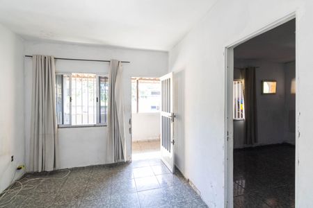 Sala de casa para alugar com 2 quartos, 70m² em Campo Grande, Rio de Janeiro