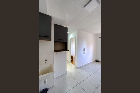 Apartamento para alugar com 34m², 2 quartos e sem vaga Apartamento para alugar com 34m², 2 quartos e sem vagaCozinha e Área de Serviço