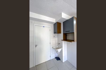 Apartamento para alugar com 34m², 2 quartos e sem vaga Apartamento para alugar com 34m², 2 quartos e sem vagaCozinha e Área de Serviço