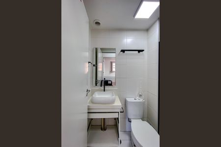 Apartamento para alugar com 34m², 2 quartos e sem vaga Apartamento para alugar com 34m², 2 quartos e sem vagaBanheiro