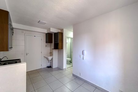 Apartamento para alugar com 34m², 2 quartos e sem vaga Apartamento para alugar com 34m², 2 quartos e sem vagaSala