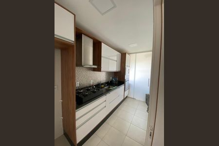 Apartamento para alugar com 56m², 2 quartos e 2 vagasCozinha