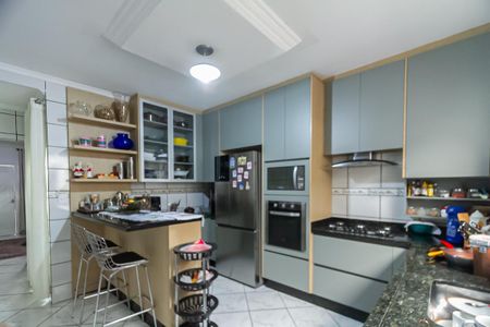 Casa para alugar com 110m², 2 quartos e 2 vagasCozinha