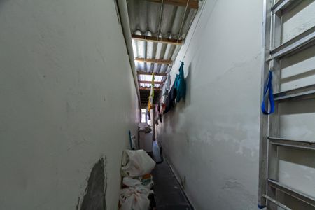 Casa para alugar com 110m², 2 quartos e 2 vagasCorredor Lateral
