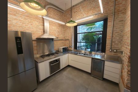 Casa para alugar com 230m², 2 quartos e 1 vaga Casa para alugar com 230m², 2 quartos e 1 vagaCozinha