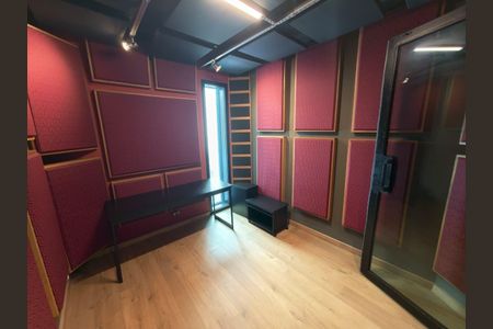 Casa para alugar com 230m², 2 quartos e 1 vaga Casa para alugar com 230m², 2 quartos e 1 vagaQuarto