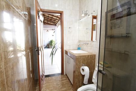 Casa à venda com 510m², 3 quartos e 2 vagasBanheiro 3