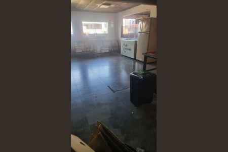 Casa à venda com 510m², 3 quartos e 2 vagas Casa à venda com 510m², 3 quartos e 2 vagasLOJA