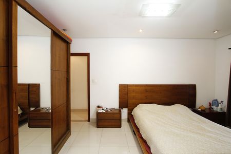 Casa à venda com 510m², 3 quartos e 2 vagasQuarto 1 - Suíte