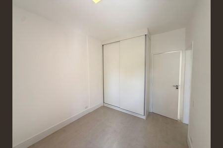 Apartamento à venda com 43m², 1 quarto e 1 vaga Apartamento à venda com 43m², 1 quarto e 1 vagaQuarto