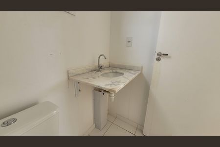Apartamento para alugar com 58m², 2 quartos e 1 vaga Apartamento para alugar com 58m², 2 quartos e 1 vagaBanheiro