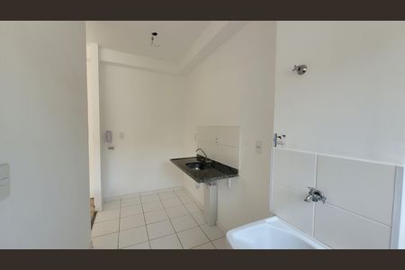 Apartamento para alugar com 58m², 2 quartos e 1 vaga Apartamento para alugar com 58m², 2 quartos e 1 vagaCozinha e Área de Serviço