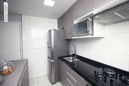 Apartamento à venda com 53m², 2 quartos e 1 vagaCozinha