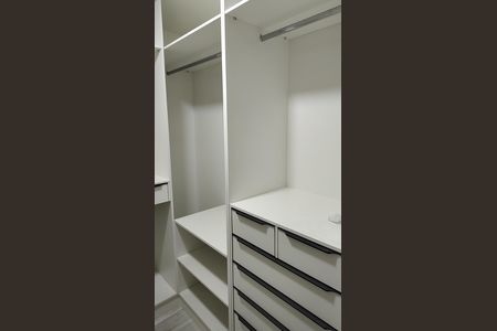 Casa de Condomínio para alugar com 4 quartos, 250m² em Morumbi, Paulínia