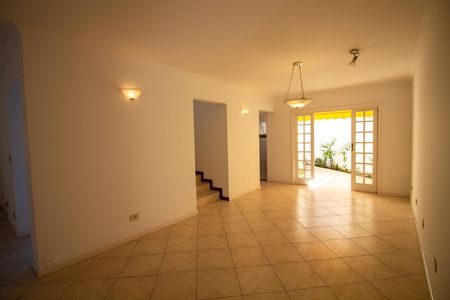 Sala de Jantar de casa para alugar com 5 quartos, 286m² em Jardim Marquesa, São Paulo